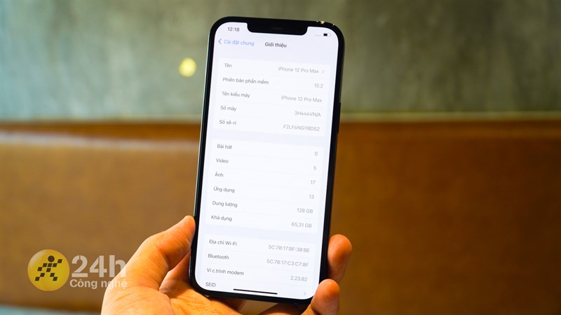 iPhone 12 Pro Max được trang bị con chip Apple A14 Bionic đem lại hiệu năng mạnh mẽ. iPhone 12 Pro Max được trang bị con chip Apple A14 Bionic đem lại hiệu năng mạnh mẽ.