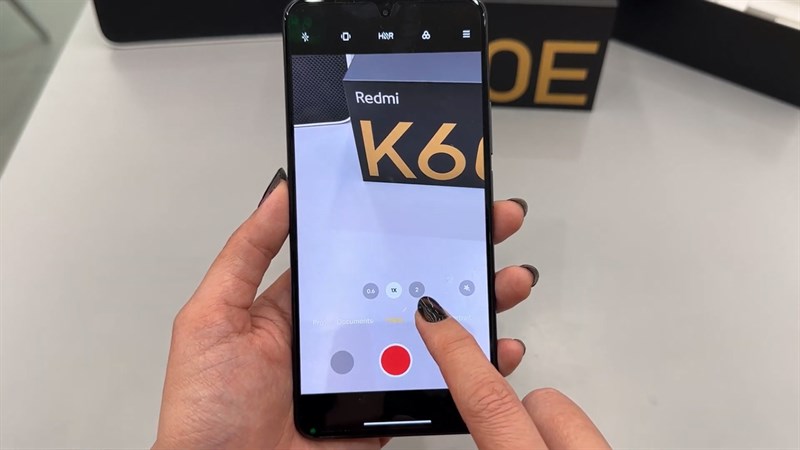 Khả năng chụp ảnh của Redmi K60E được cải thiện hơn với cảm biến Sony IMX582