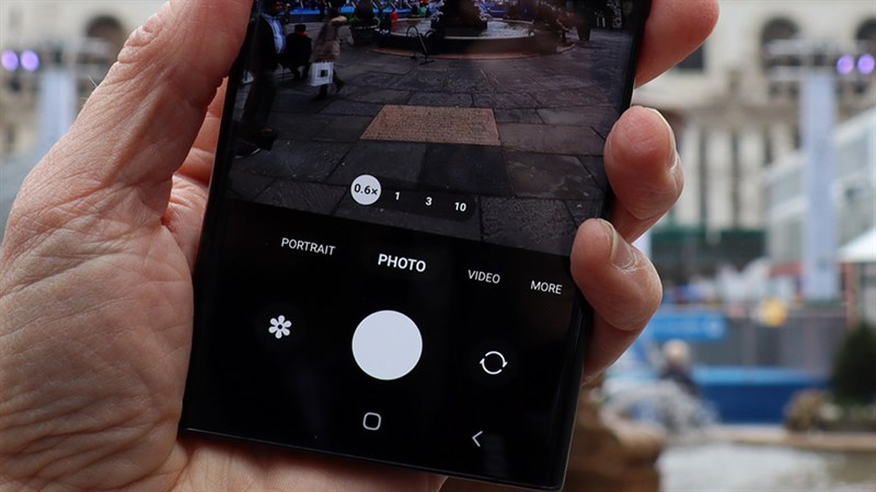 LG giới thiệu giải pháp camera zoom quang học mới LG giới thiệu giải pháp camera zoom quang học mới