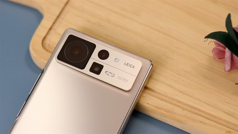 Xiaomi Mix Fold 4 camera chính 108 MP.