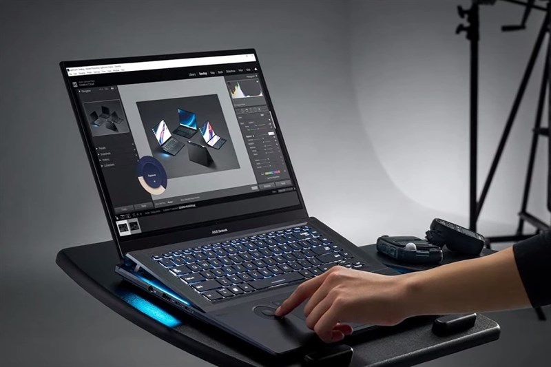 Zenbook Pro 16X OLED được hãng trình làng tại CES 2023 với thông số ấn tượng Zenbook Pro 16X OLED được hãng trình làng tại CES 2023 với thông số ấn tượng