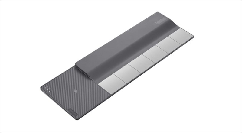 Thiết kế của đế sạc không dây ThinkBook Wireless Dock Thiết kế của đế sạc không dây ThinkBook Wireless Dock