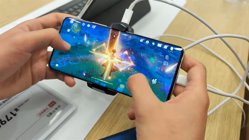 Xiaomi 13 Pro 'đánh bại' iPhone 14 Pro Max với hiệu suất trong game cực kì ấn tượng!