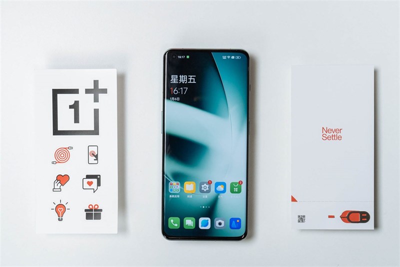 Trên tay OnePlus 11 Trên tay OnePlus 11