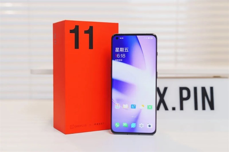 Trên tay OnePlus 11 Trên tay OnePlus 11
