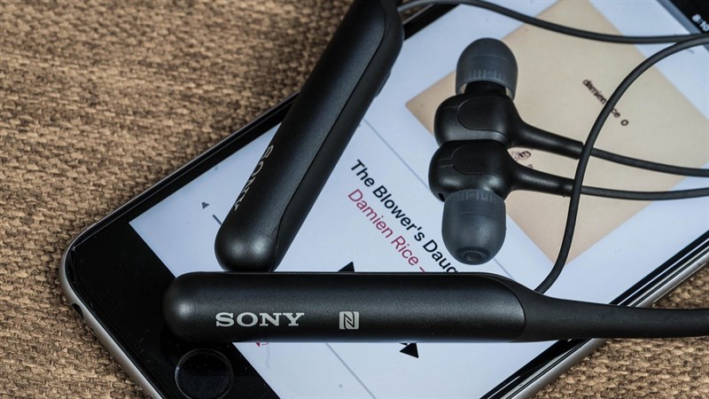 Sony WI-C600N: Tai nghe không dây có thiết kế đeo cổ cực chất! Sony WI-C600N: Tai nghe không dây có thiết kế đeo cổ cực chất!