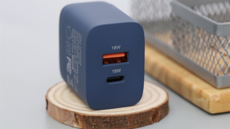 Adapter sạc đáng mua sau Tết Adapter sạc đáng mua sau Tết