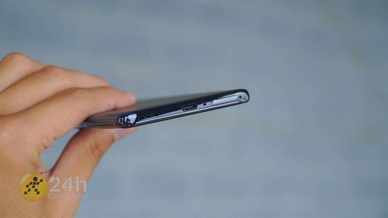 Trên tay OPPO Reno8 T 5G Trên tay OPPO Reno8 T 5G