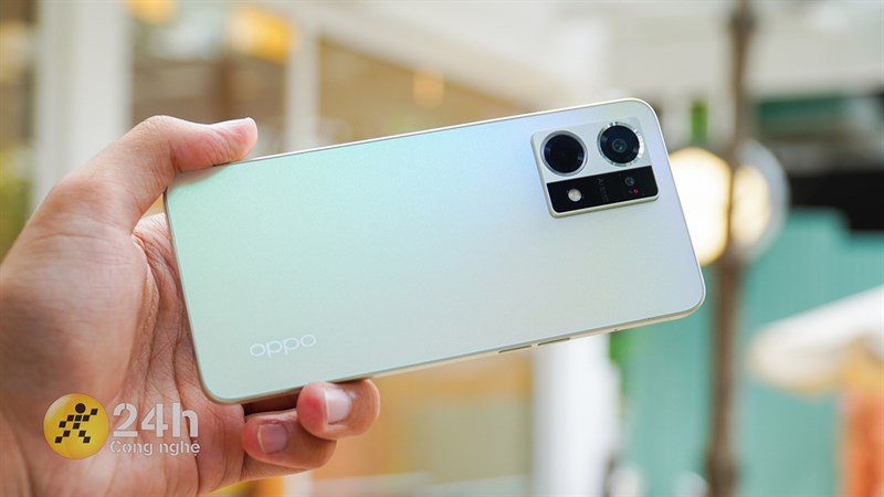 Điện thoại Android mạnh mẽ, giảm giá nổi bật nhất tháng 2 đến 6 triệu