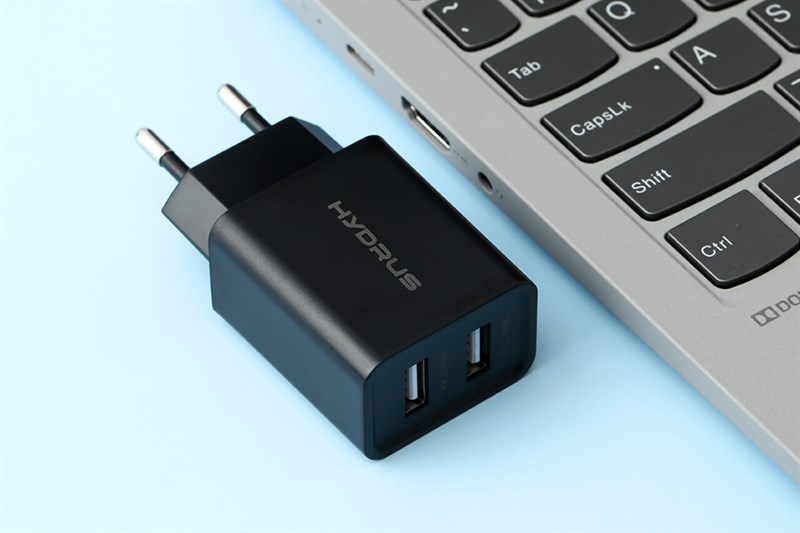 Adapter sạc giảm giá sốc, mua ngay kẻo lỡ Adapter sạc giảm giá sốc, mua ngay kẻo lỡ