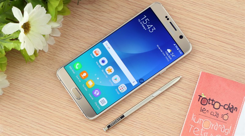 Điện thoại Samsung Galaxy Note 5 - Mẫu điện thoại đi vào lịch sử