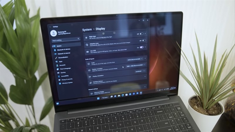 RAM và bộ nhớ trong của Galaxy Book 3 Ultra sẽ có các biến thể khác nhau tùy khu vực.