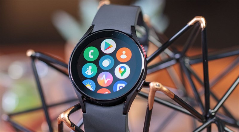 Galaxy Watch tích hợp máy chiếu