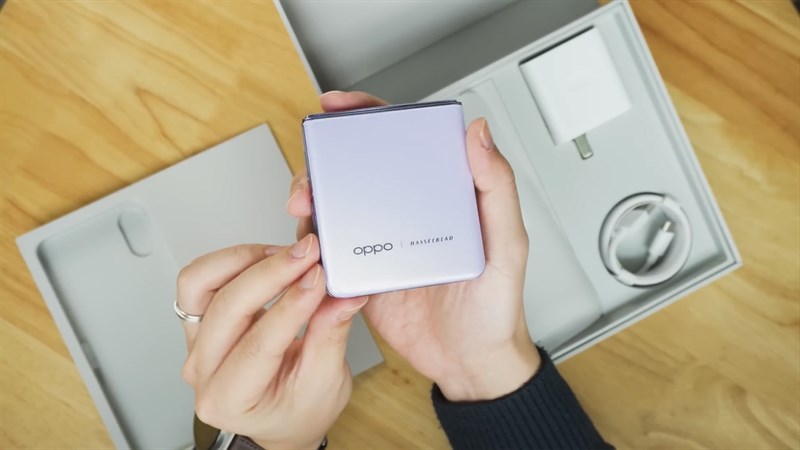 OPPO Find N2 Flip sở hữu RAM 8 GB và 256 GB bộ nhớ trong OPPO Find N2 Flip sở hữu RAM 8 GB và 256 GB bộ nhớ trong