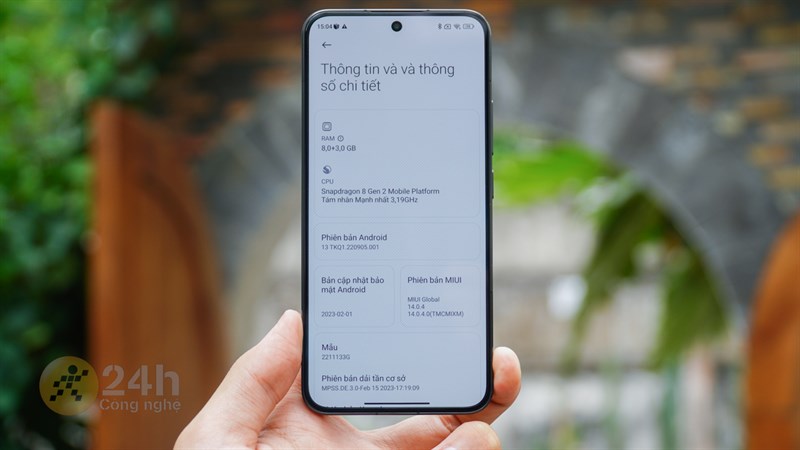 Trên tay Xiaomi 13 tại Việt Nam