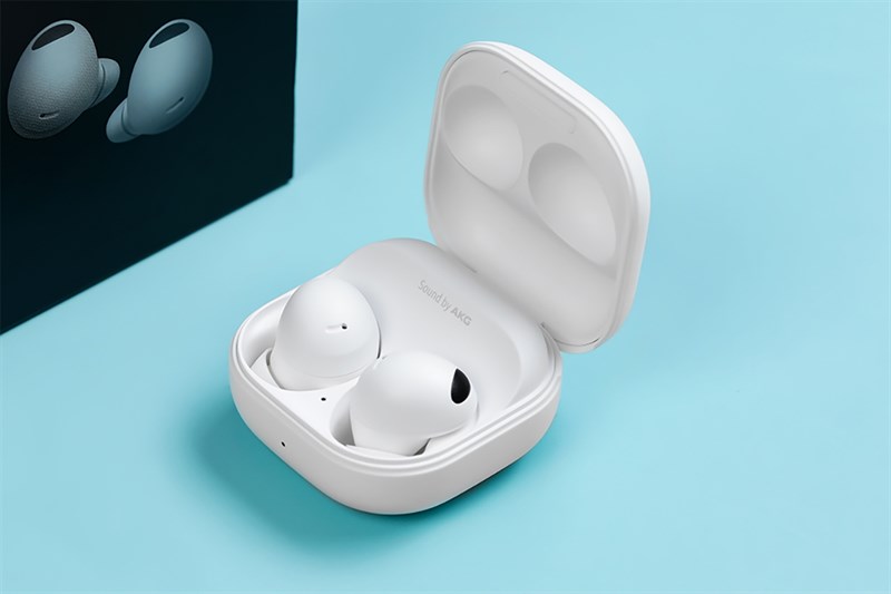 Note lại giờ vàng, săn sale sập sàn Galaxy Buds giảm đến 1.5 triệu