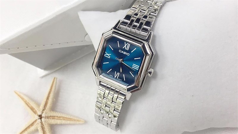 8/3 tặng gì cho ấy? Xem ngay đồng hồ Casio nữ giảm đến 40% 8/3 tặng gì cho ấy? Xem ngay đồng hồ Casio nữ giảm đến 40%