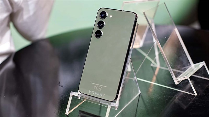 Loạt smartphone RAM 8GB tung nhiều deal hot, đừng bỏ sót cuối tuần này Loạt smartphone RAM 8GB tung nhiều deal hot, đừng bỏ sót cuối tuần này