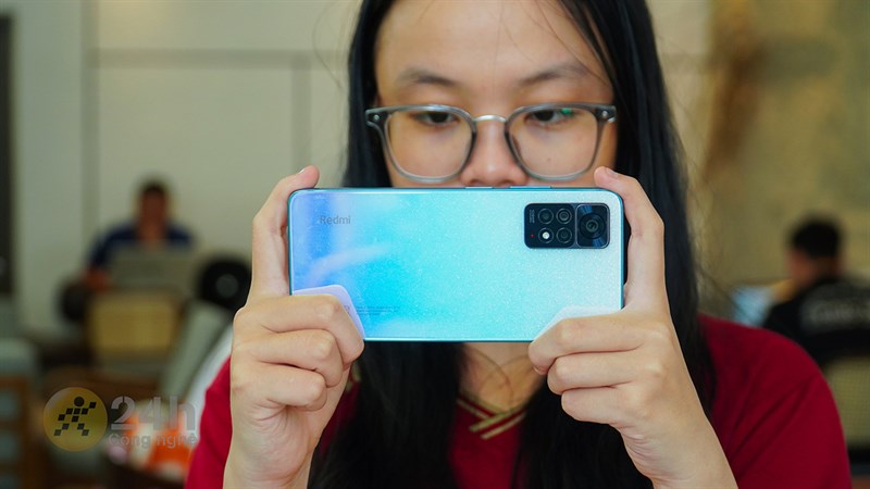 Khuyến mãi siêu ngầu cho Redmi Note 11 Pro màu trắng giảm 1.3 triệu Khuyến mãi siêu ngầu cho Redmi Note 11 Pro màu trắng giảm 1.3 triệu