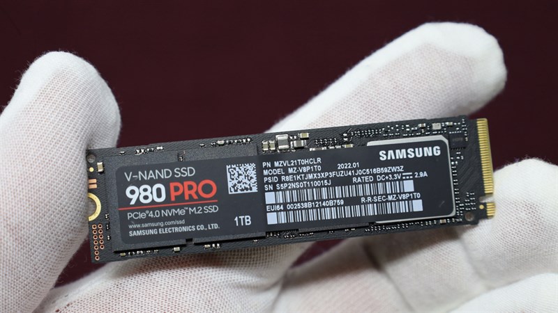 Ổ cứng SSD Samsung 980 Pro bị làm giả tại Trung Quốc Ổ cứng SSD Samsung 980 Pro bị làm giả tại Trung Quốc