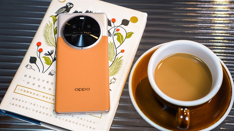 OPPO Find X6 Pro vẫn giữ lại kiểu dáng quen thuộc