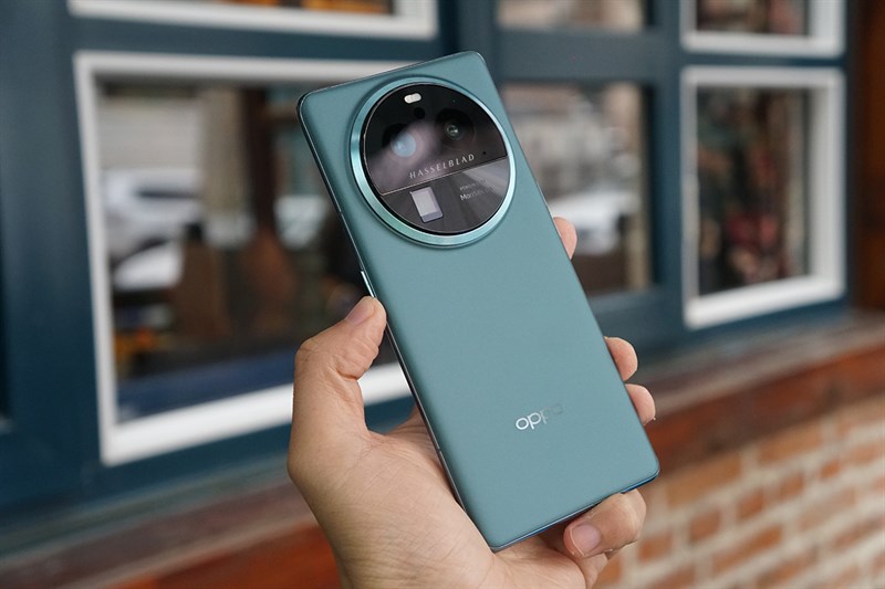 Giá bán của OPPO Find X6 Pro rất hấp dẫn so với những gì mà sản phẩm được trang bị Giá bán của OPPO Find X6 Pro rất hấp dẫn so với những gì mà sản phẩm được trang bị