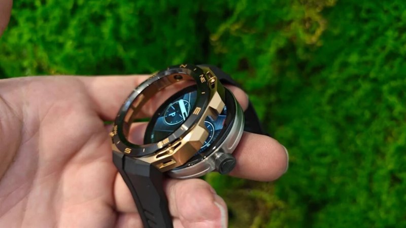Điểm đặc biệt nhất của HUAWEI WATCH GT Cyber là phần vỏ có thể thay thế. Nguồn: HUAWEI.