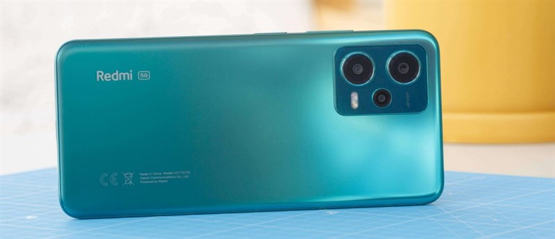 Redmi Note 12 5G là một chiếc điện thoại bạn không nên bỏ qua trong phân khúc tầm trung hiện nay Redmi Note 12 5G là một chiếc điện thoại bạn không nên bỏ qua trong phân khúc tầm trung hiện nay