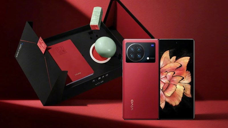 Vivo X Fold 2 thay đổi thiết kế không còn cụm camera hình chữ nhật như Vivo X Fold+