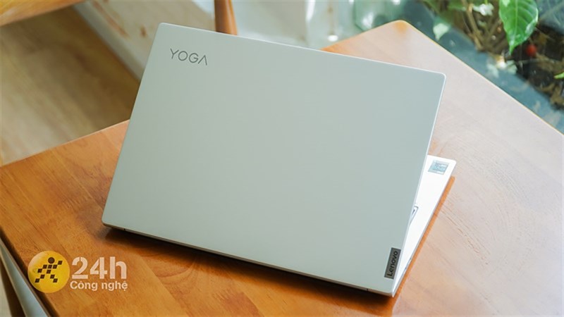 Cá tháng 4 nhưng ưu đãi thật: Laptop sale linh đình, chỉ từ 6.09 triệu