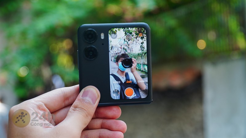 Dù là thứ 'bị lãng quên' trên nhiều mẫu flagship, nhưng OPPO Find N2 Flip đã quan tâm và mang trở lại Dù là thứ 'bị lãng quên' trên nhiều mẫu flagship, nhưng OPPO Find N2 Flip đã quan tâm và mang trở lại