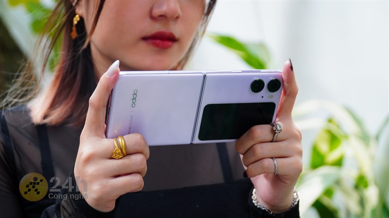 Hệ thống camera trên OPPO Find N2 Flip toàn nhưng công nghệ - tính năng cao cấp Hệ thống camera trên OPPO Find N2 Flip toàn nhưng công nghệ - tính năng cao cấp