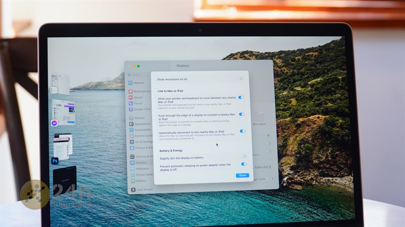 Mình có thể sử dụng tính năng Sidecar (tích hợp sẵn trong MacBook Air M1) để mở rộng không gian làm việc. Mình có thể sử dụng tính năng Sidecar (tích hợp sẵn trong MacBook Air M1) để mở rộng không gian làm việc.