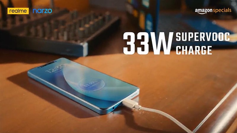 Bên cạnh sạc nhanh 33W, realme Narzo N55 còn có tính năng Mini Capsule giống như Dynamic Island của iPhone 14 Pro Bên cạnh sạc nhanh 33W, realme Narzo N55 còn có tính năng Mini Capsule giống như Dynamic Island của iPhone 14 Pro
