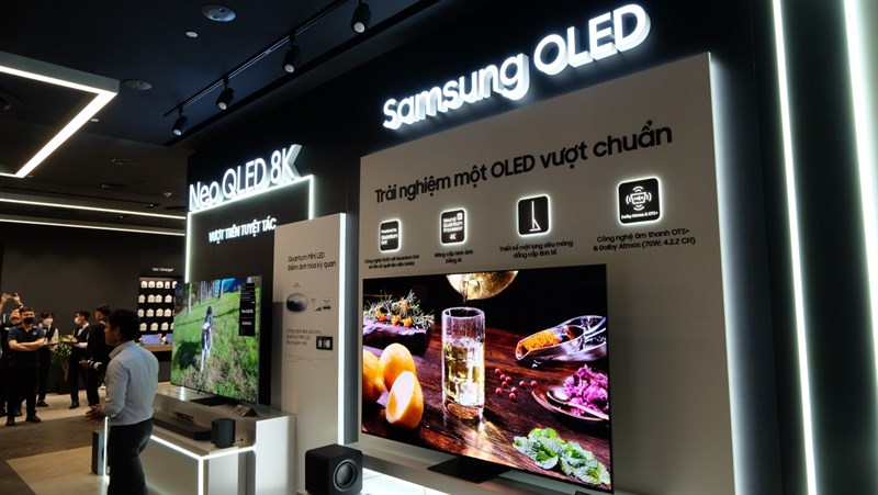 Từ chất lượng hình ảnh chân thực đến âm thanh sống động, Samsung một lần nữa thiết lập chuẩn nghe nhìn cao Cấp với TV Neo QLED 8K Từ chất lượng hình ảnh chân thực đến âm thanh sống động, Samsung một lần nữa thiết lập chuẩn nghe nhìn cao Cấp với TV Neo QLED 8K