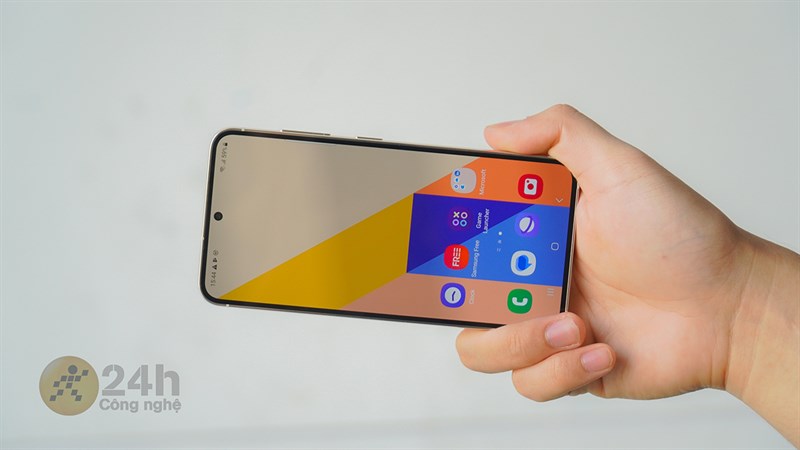 Điện thoại mẫu mới sale phơi phới, giá chỉ còn từ 9.89 triệu Điện thoại mẫu mới sale phơi phới, giá chỉ còn từ 9.89 triệu