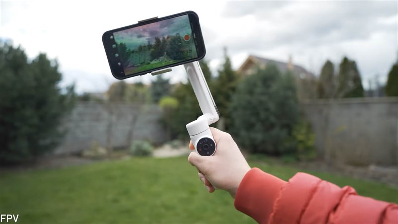 Trên tay Insta360 Flow: Chiếc gimbal đa năng nhỏ gọn, cùng nhiều chế độ thú vị Trên tay Insta360 Flow: Chiếc gimbal đa năng nhỏ gọn, cùng nhiều chế độ thú vị