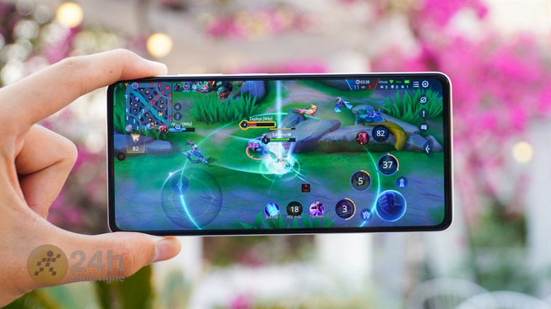 Redmi Note 12 Pro 5G còn mang đến thời gian chiến game tốt