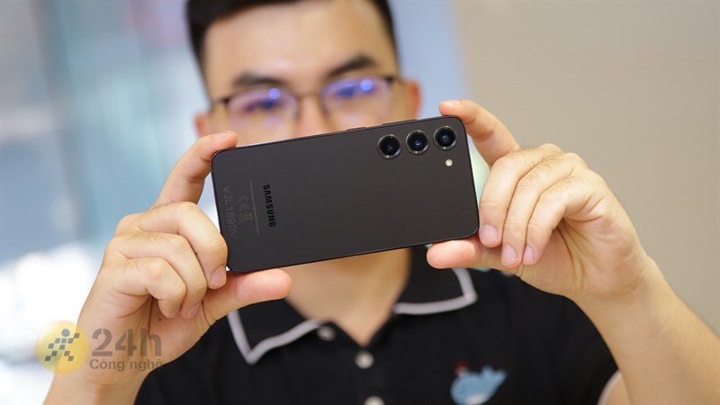 Chọn Galaxy S23 là bạn đã chọn đúng sản phẩm có camera ghi lại mọi khung ảnh hoàn hảo Chọn Galaxy S23 là bạn đã chọn đúng sản phẩm có camera ghi lại mọi khung ảnh hoàn hảo