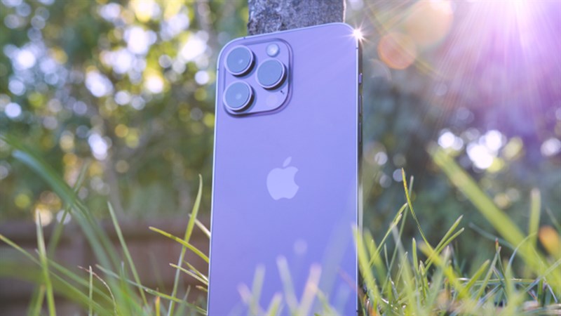 iPhone chiếm 4 trên 5 vị trí trong bảng xếp hạng smartphone OLED bán chạy Q1/2023 iPhone chiếm 4 trên 5 vị trí trong bảng xếp hạng smartphone OLED bán chạy Q1/2023