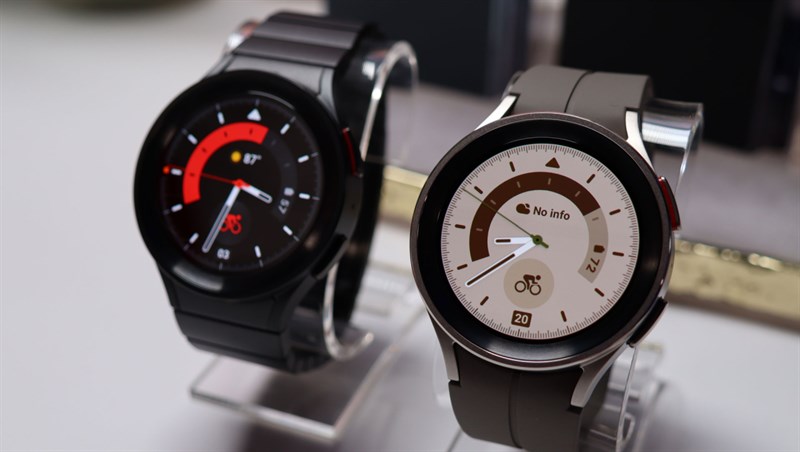 Cảm biến nhiệt độ hồng ngoại trên Galaxy Watch5 series mang lại lợi ích khá nhiều cho các tính năng Theo dõi sức khỏe của Samsung Cảm biến nhiệt độ hồng ngoại trên Galaxy Watch5 series mang lại lợi ích khá nhiều cho các tính năng Theo dõi sức khỏe của Samsung