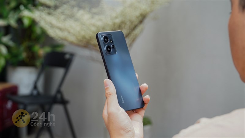 Điện thoại tầm trung sale to cuối tháng, giá chỉ còn từ 2.99 triệu Điện thoại tầm trung sale to cuối tháng, giá chỉ còn từ 2.99 triệu