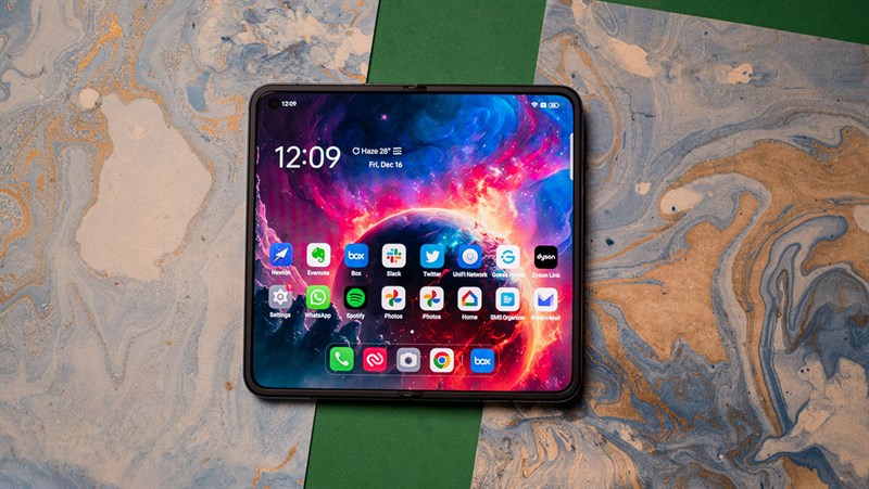 OPPO Find N4 sẽ được trang bị dung lượng RAM lên đến 16 GB (ảnh minh họa: OPPO Find N2). Nguồn: Android Central. OPPO Find N4 sẽ được trang bị dung lượng RAM lên đến 16 GB (ảnh minh họa: OPPO Find N2). Nguồn: Android Central.