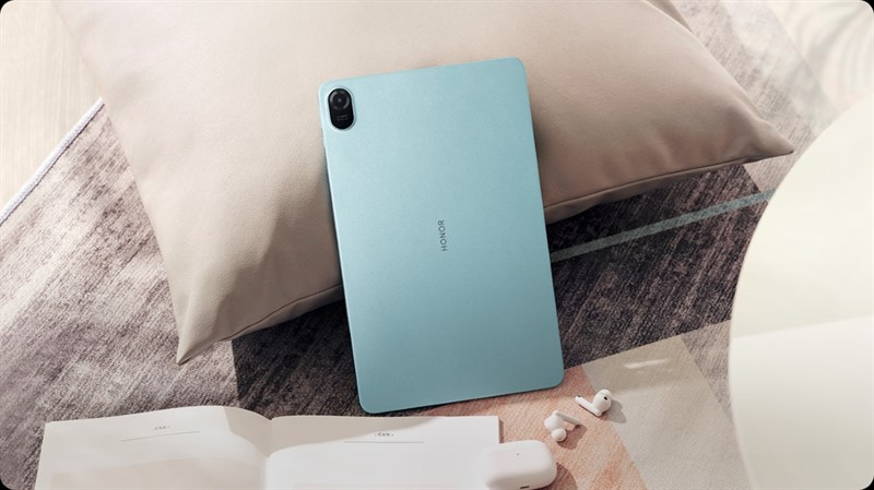 Pin trên Honor Pad V8 giúp bạn đủ dùng cho một ngày Pin trên Honor Pad V8 giúp bạn đủ dùng cho một ngày