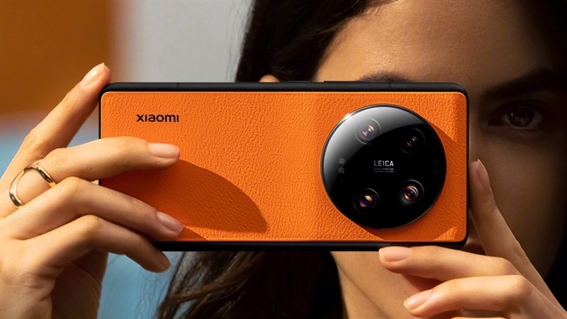 Xiaomi 13 Ultra Cabernet Orange nhìn sang xịn như màu của Hermès Xiaomi 13 Ultra Cabernet Orange nhìn sang xịn như màu của Hermès