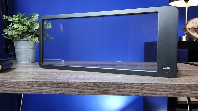 Focusound Glass sử dụng công nghệ âm thanh được định hướng (DAT). Focusound Glass sử dụng công nghệ âm thanh được định hướng (DAT).