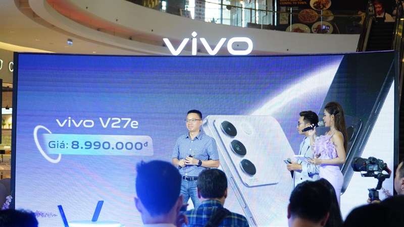 Toàn cảnh sự kiện ra mắt Vivo V27e: Tỏa Sáng Hào Quang cả ngày lẫn đêm