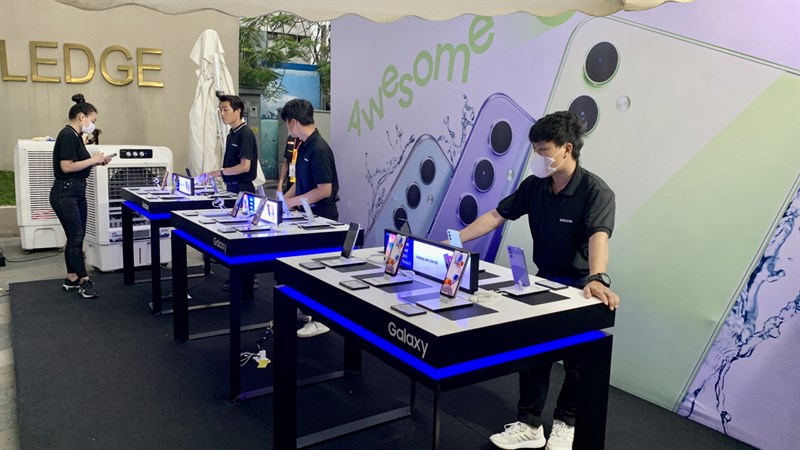 Cùng đắm chìm trong sự kiện trải nghiệm Galaxy A tại trường Đại học Hồng Bàng Cùng đắm chìm trong sự kiện trải nghiệm Galaxy A tại trường Đại học Hồng Bàng