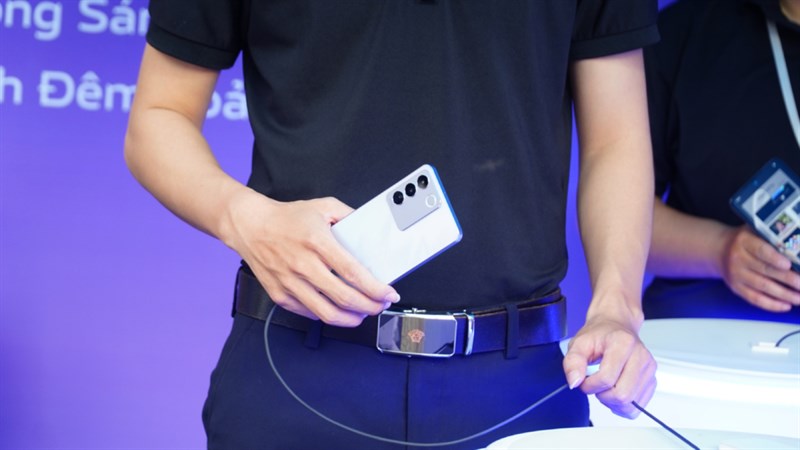 Toàn cảnh sự kiện mở bán Vivo V27e với không khí sôi nổi, quà tặng vô vàn Toàn cảnh sự kiện mở bán Vivo V27e với không khí sôi nổi, quà tặng vô vàn