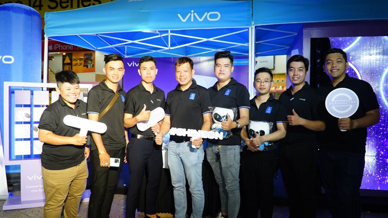 Toàn cảnh sự kiện mở bán Vivo V27e với không khí sôi nổi, quà tặng vô vàn Toàn cảnh sự kiện mở bán Vivo V27e với không khí sôi nổi, quà tặng vô vàn